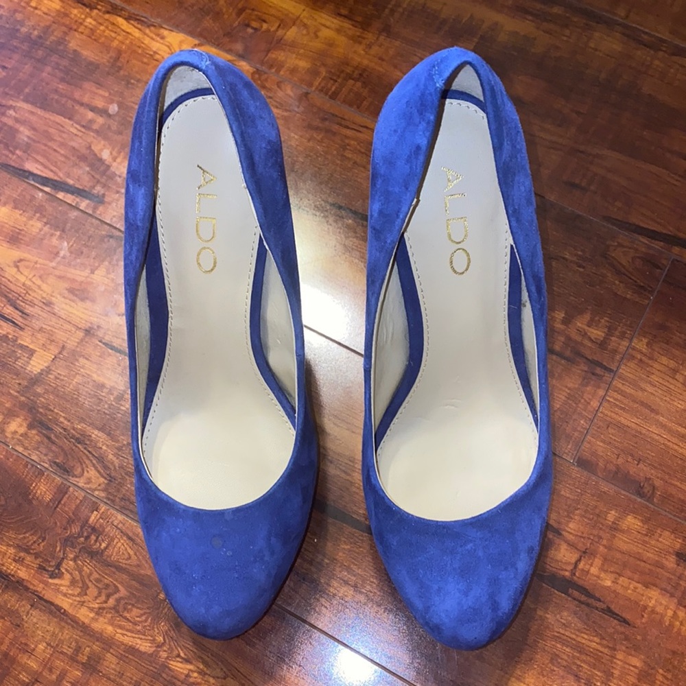 Women’s Aldo suede pumps sz 6.5